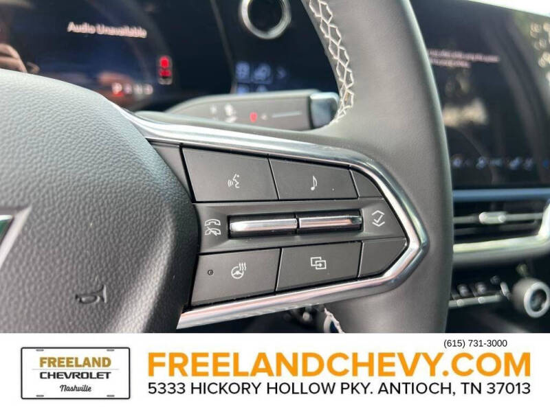 2025 Chevrolet Equinox EV LT 2