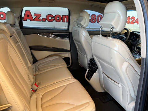 2019 Lincoln Nautilus Reserve