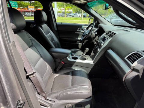 2012 Ford Explorer XLT