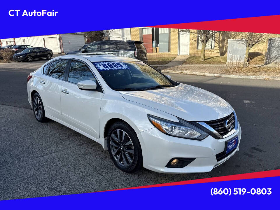 2017 Nissan Altima SV's photo