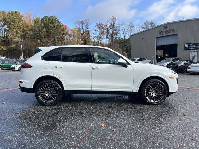2018 Porsche Cayenne Platinum Edition
