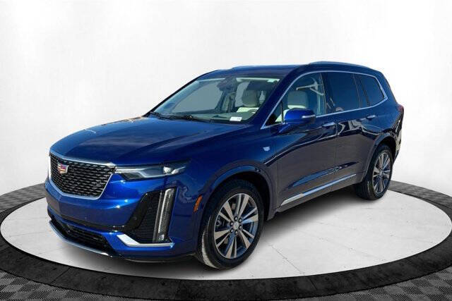 2025 Cadillac XT6 Premium Luxury