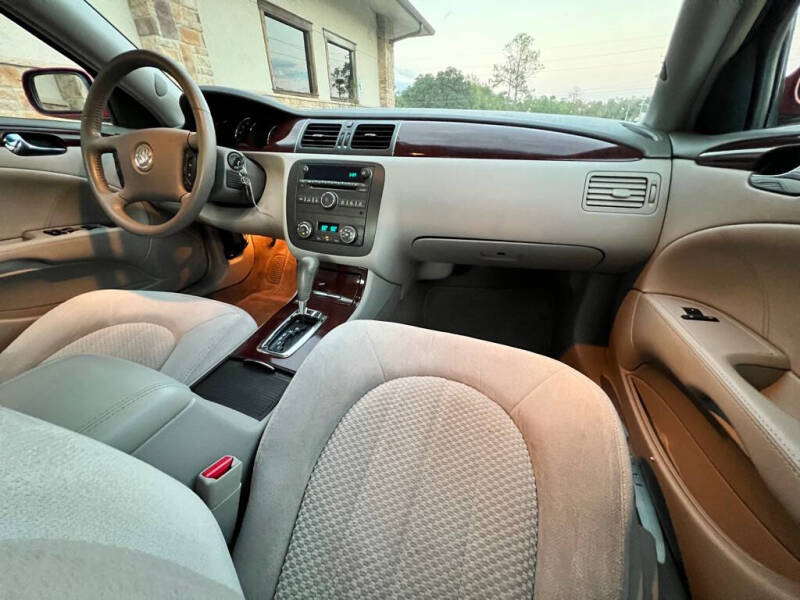 2008 Buick Lucerne CX photo 16