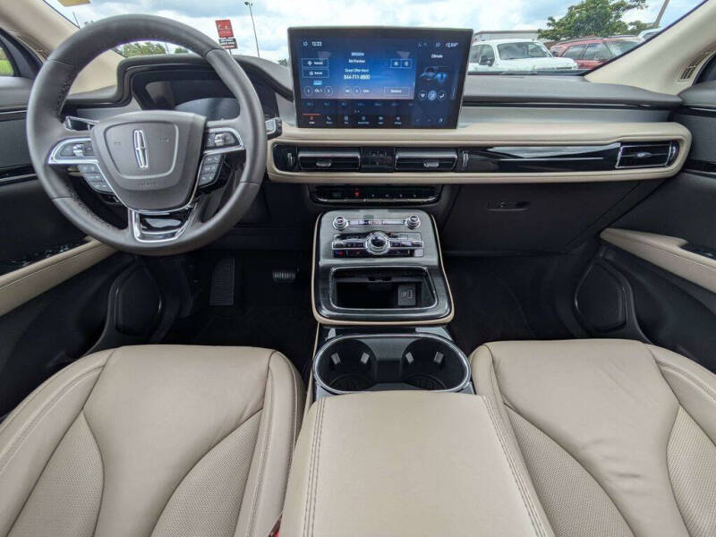 2021 Lincoln Nautilus Standard