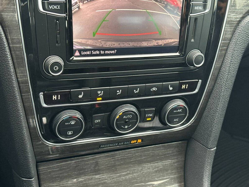 2016 Volkswagen Passat