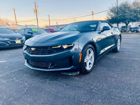 2019 Chevrolet Camaro for sale at GATEWAY  FINANCE  INC - GATEWAY FINANCE INC in Houston TX