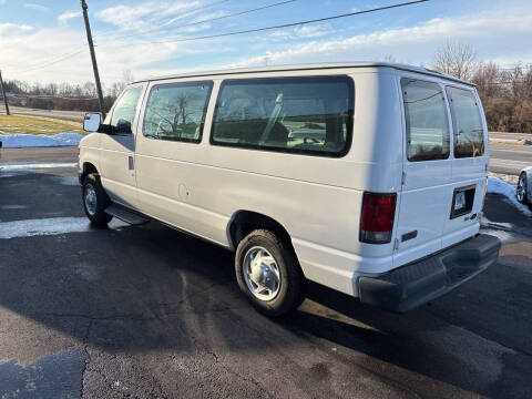 2011 Ford E-Series E-150 XL