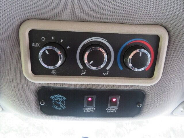 2010 Chevrolet Express LT 1500