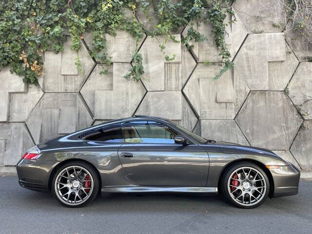 2002 Porsche 911 Carrera 4S