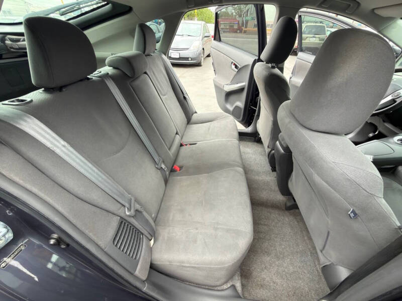 2010 Toyota Prius I