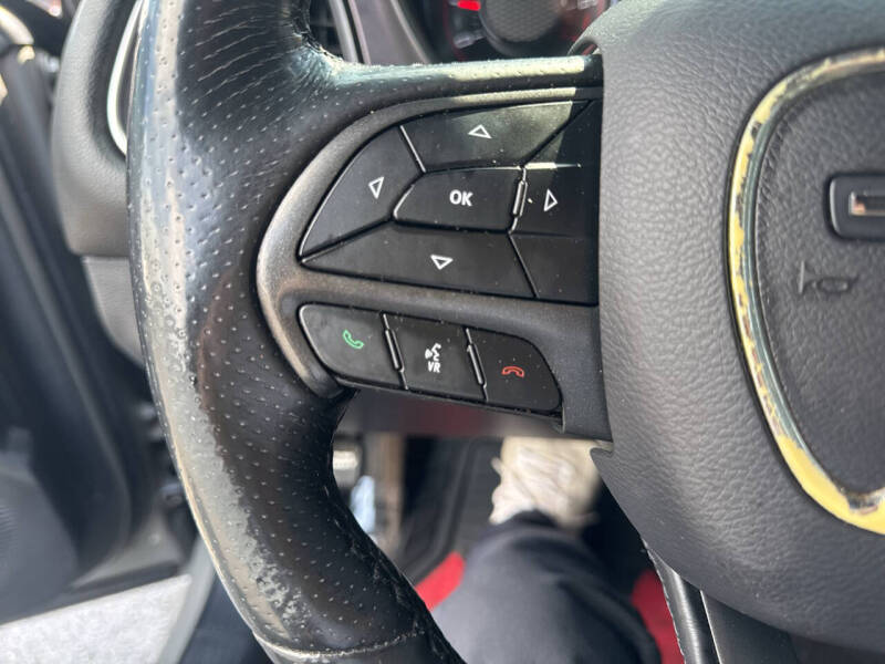 2018 Dodge Challenger SXT Plus