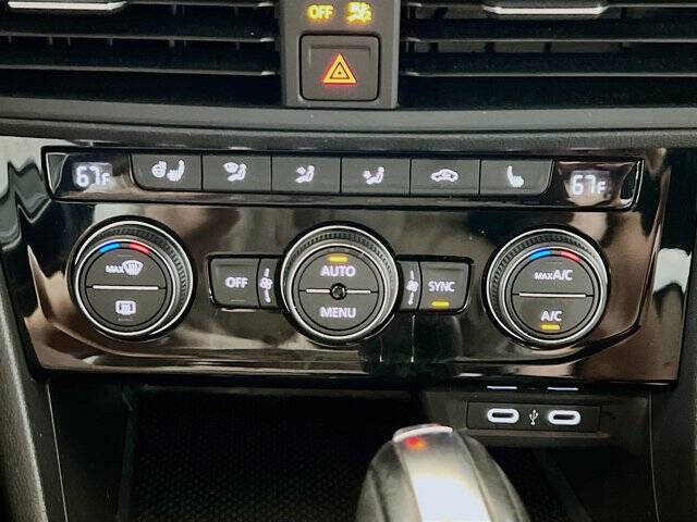 2020 Volkswagen Jetta R-Line