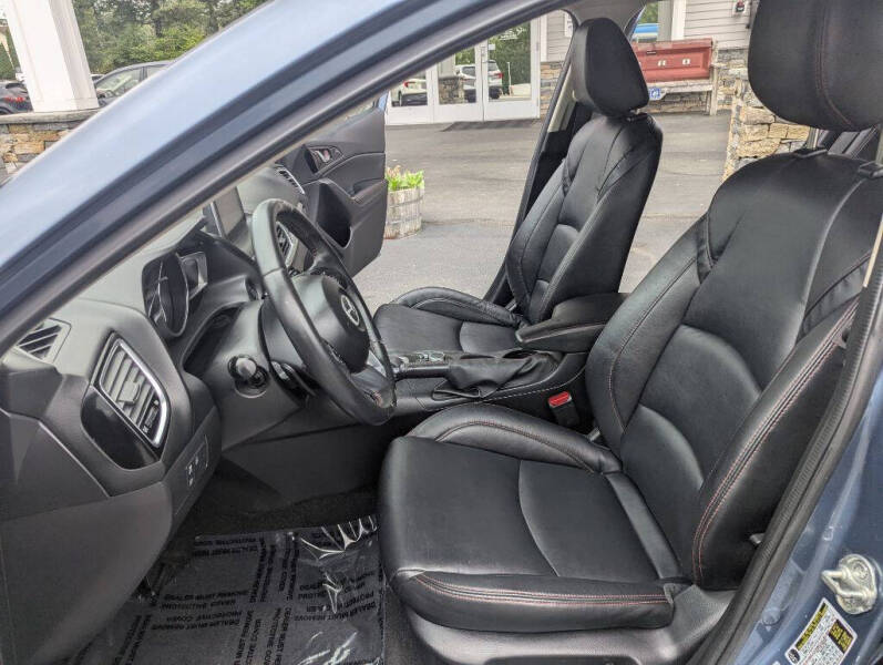 2015 Mazda MAZDA3 s Touring