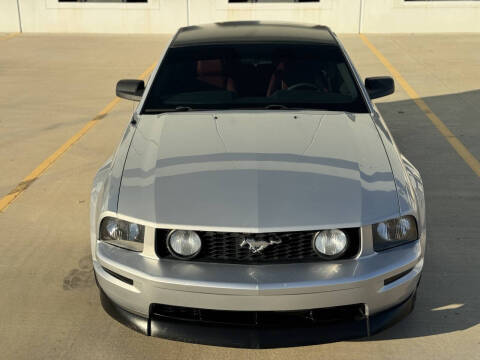 2005 Ford Mustang GT Premium