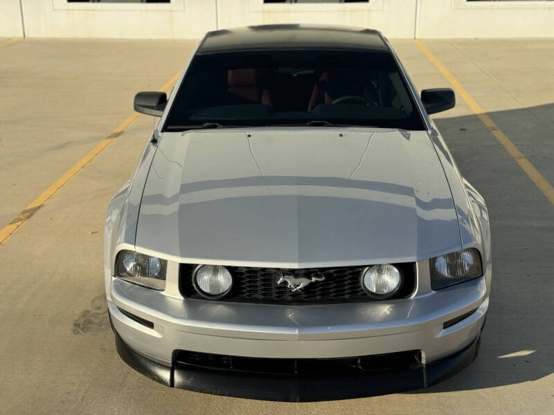 2005 Ford Mustang GT Premium