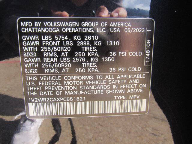 2023 Volkswagen Atlas V6 SE