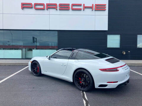 2019 Porsche 911 Targa 4 GTS
