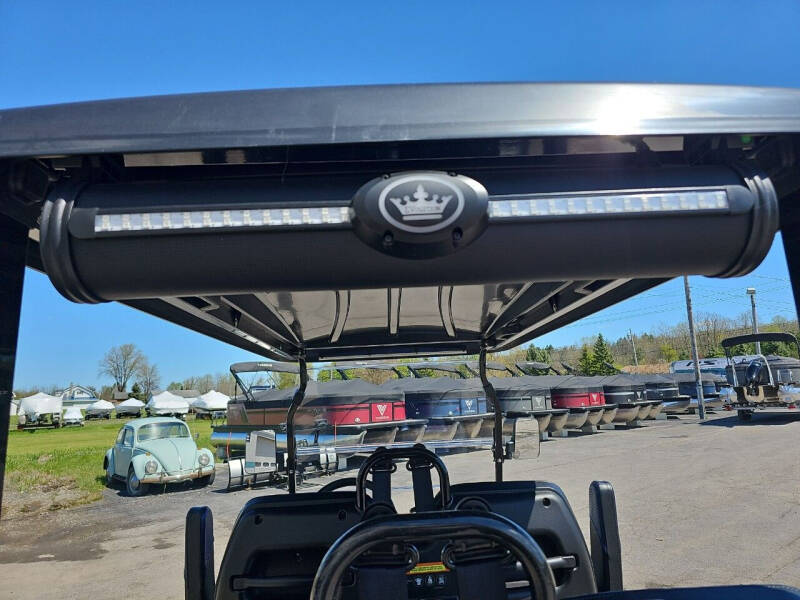 2024 Evolution Maverick 4