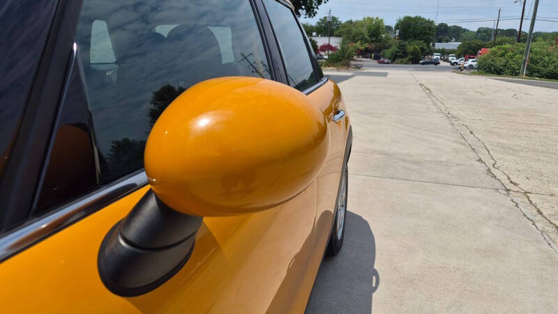 2016 MINI Hardtop 4 Door Cooper