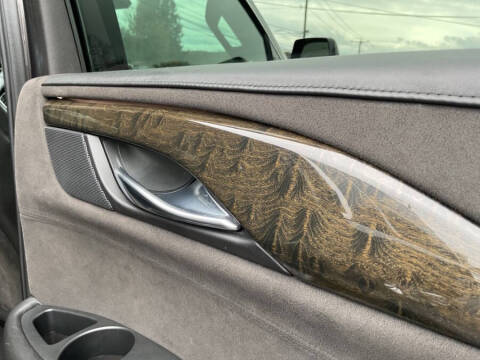 2016 Cadillac Escalade Platinum