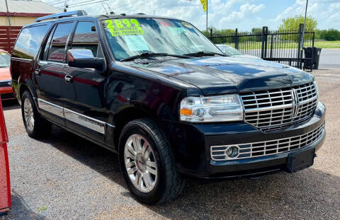 2013 Lincoln Navigator L