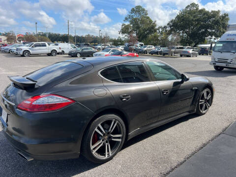 2013 Porsche Panamera 4