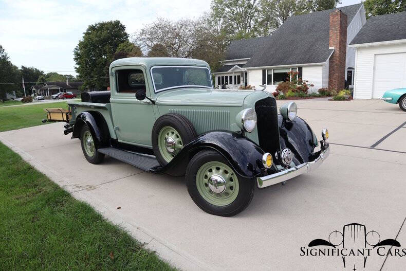 1933 Plymouth Model PC