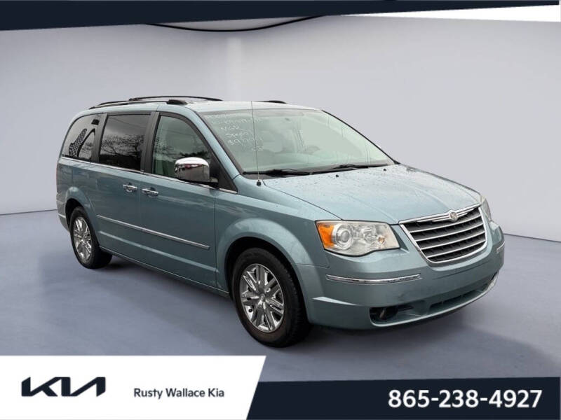 2010 Chrysler Town and Country Limited