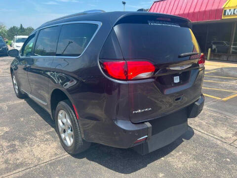 2019 Chrysler Pacifica Touring L Plus