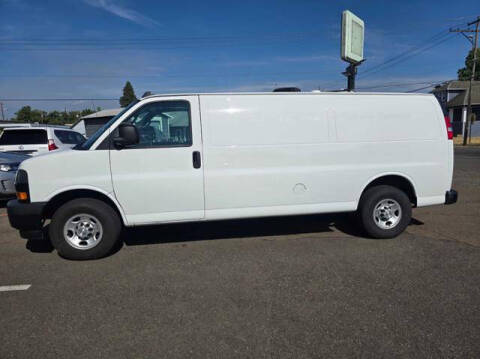 2020 Chevrolet Express 2500