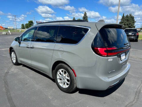 2022 Chrysler Pacifica Touring L