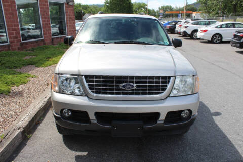 2004 Ford Explorer XLT