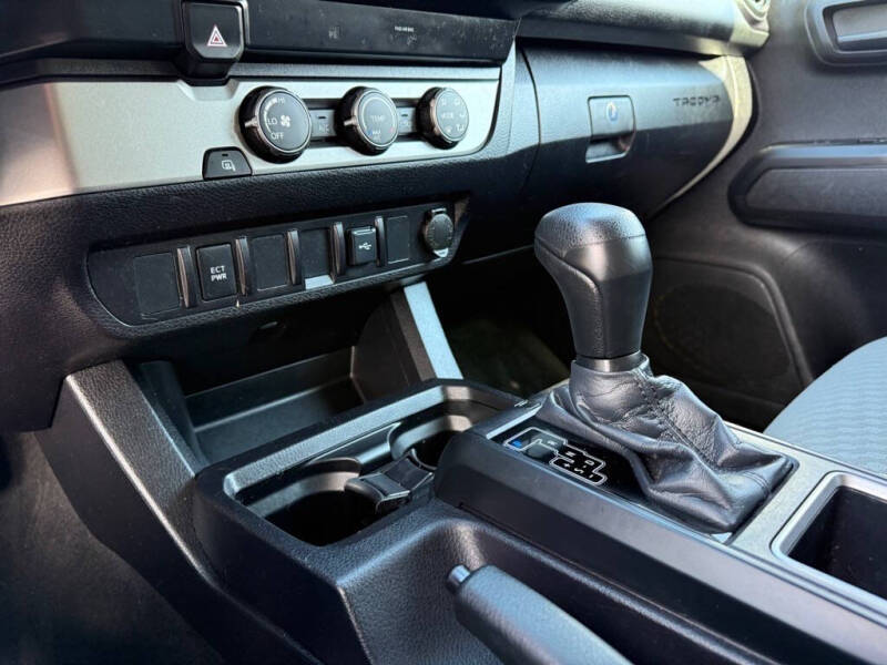 2021 Toyota Tacoma SR