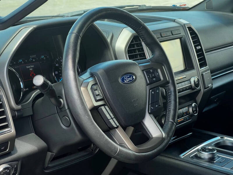 2020 Ford Expedition XLT