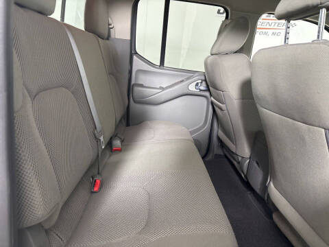 2021 Nissan Frontier SV