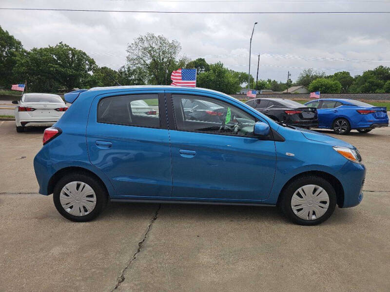 2024 Mitsubishi Mirage ES