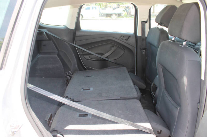 2016 Ford Escape S