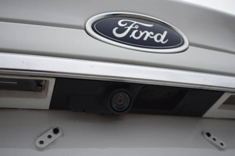 2018 Ford Fusion Hybrid SE