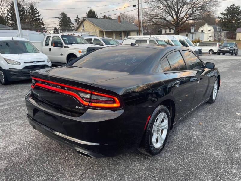 2018 Dodge Charger SXT