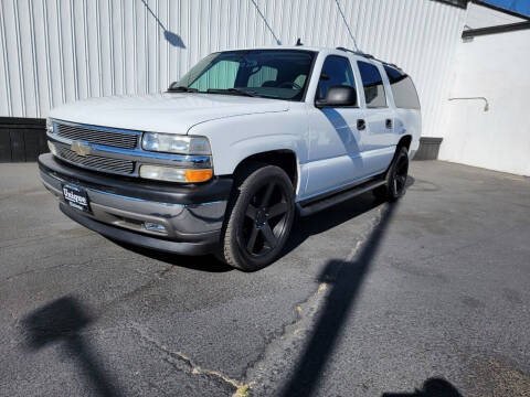 2006 Chevrolet Suburban for sale at Unique Auto Center in Oxnard CA