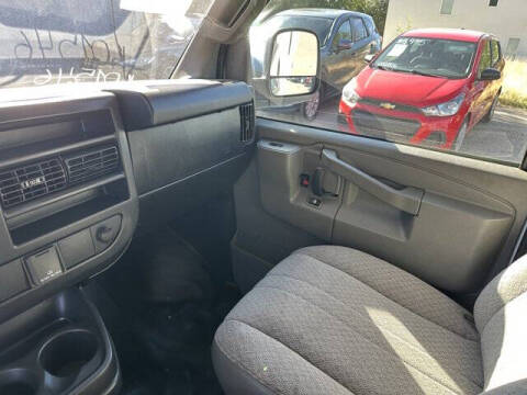 2018 Chevrolet Express 2500