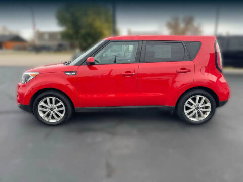 2017 Kia Soul +