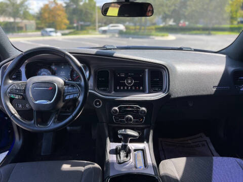 2019 Dodge Charger SXT