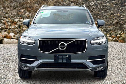 2017 Volvo XC90 T6 Momentum
