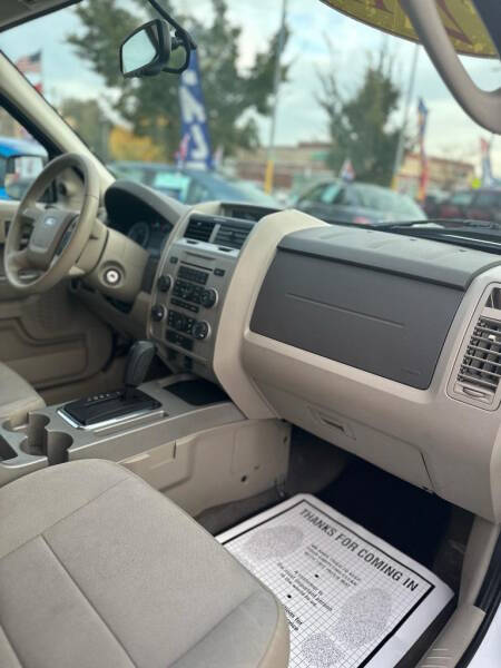 2011 Ford Escape XLT