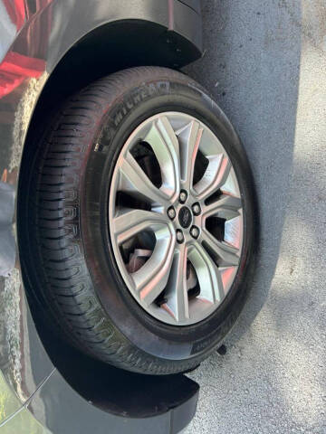 2023 Ford Edge Titanium