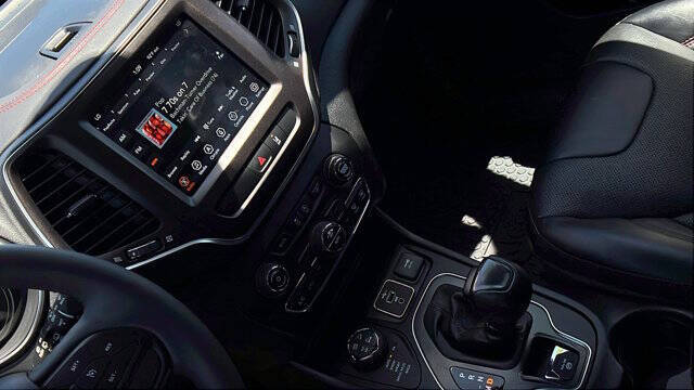 2022 Jeep Cherokee Trailhawk
