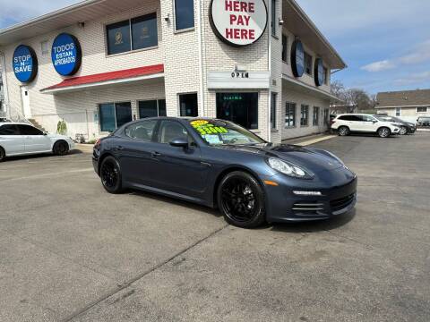 2014 Porsche Panamera for sale at Auto Land Inc in Crest Hill IL