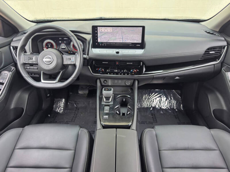 2024 Nissan Rogue SL