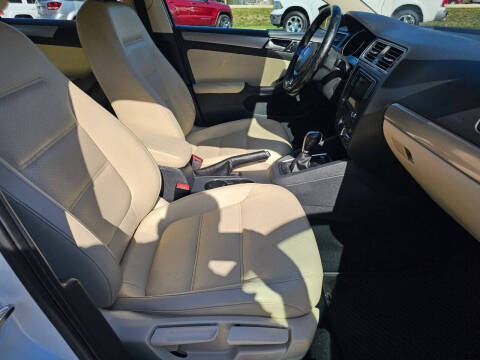 2017 Volkswagen Jetta 1.4T SE